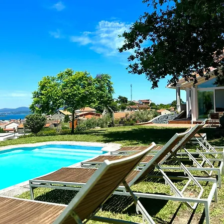 Сasa de vacaciones A Cubela